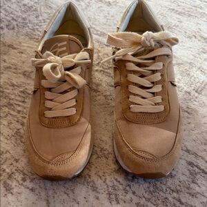 Sam Edelman Tan Lace-Up Women's Sneakers
